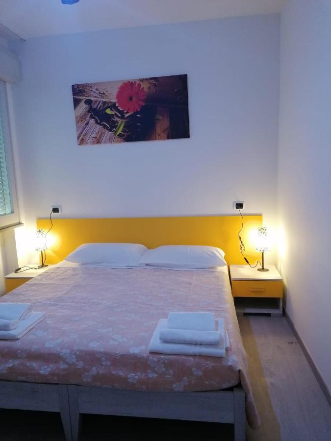 רימיני Hotel Bologna מראה חיצוני תמונה